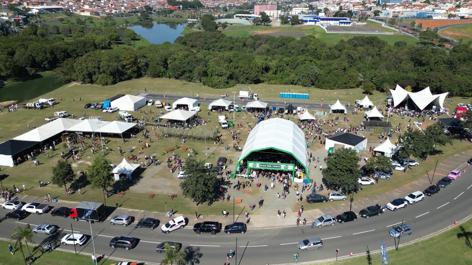 Feira Ambiental EcoPark reúne famílias no Parque Ecológico de Indaiatuba com atividades sustentáveis