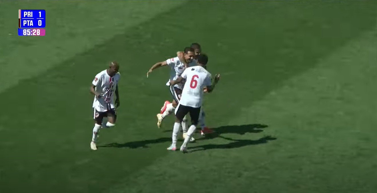 Lance do jogo entre Primavera e Paulista pela Copa Paulista 2025